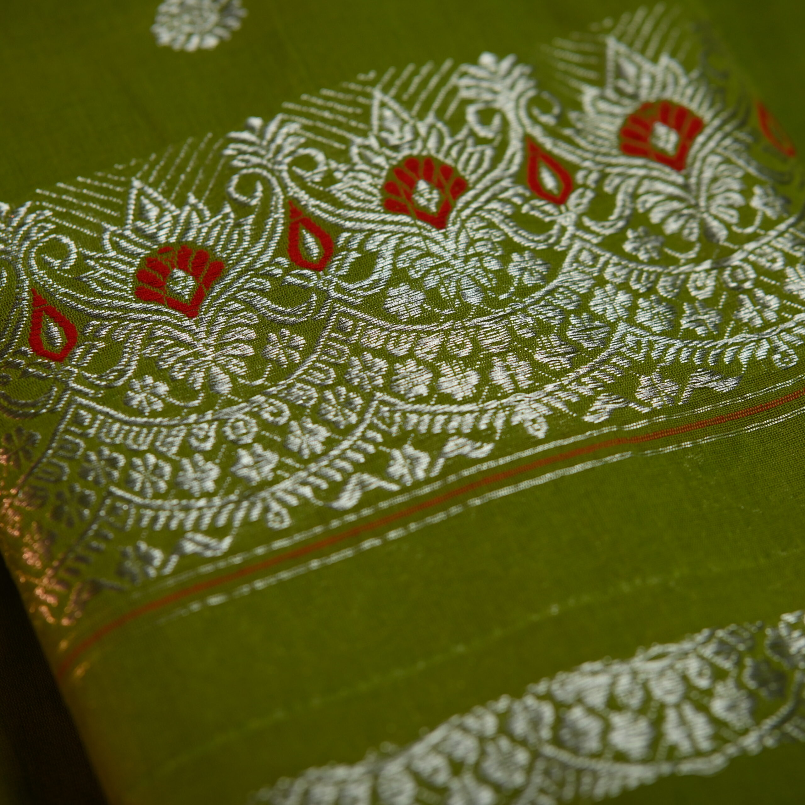 Handcrafted Masrised Cotton Sador Mekhela with unstitched Blouse piece - Image 3