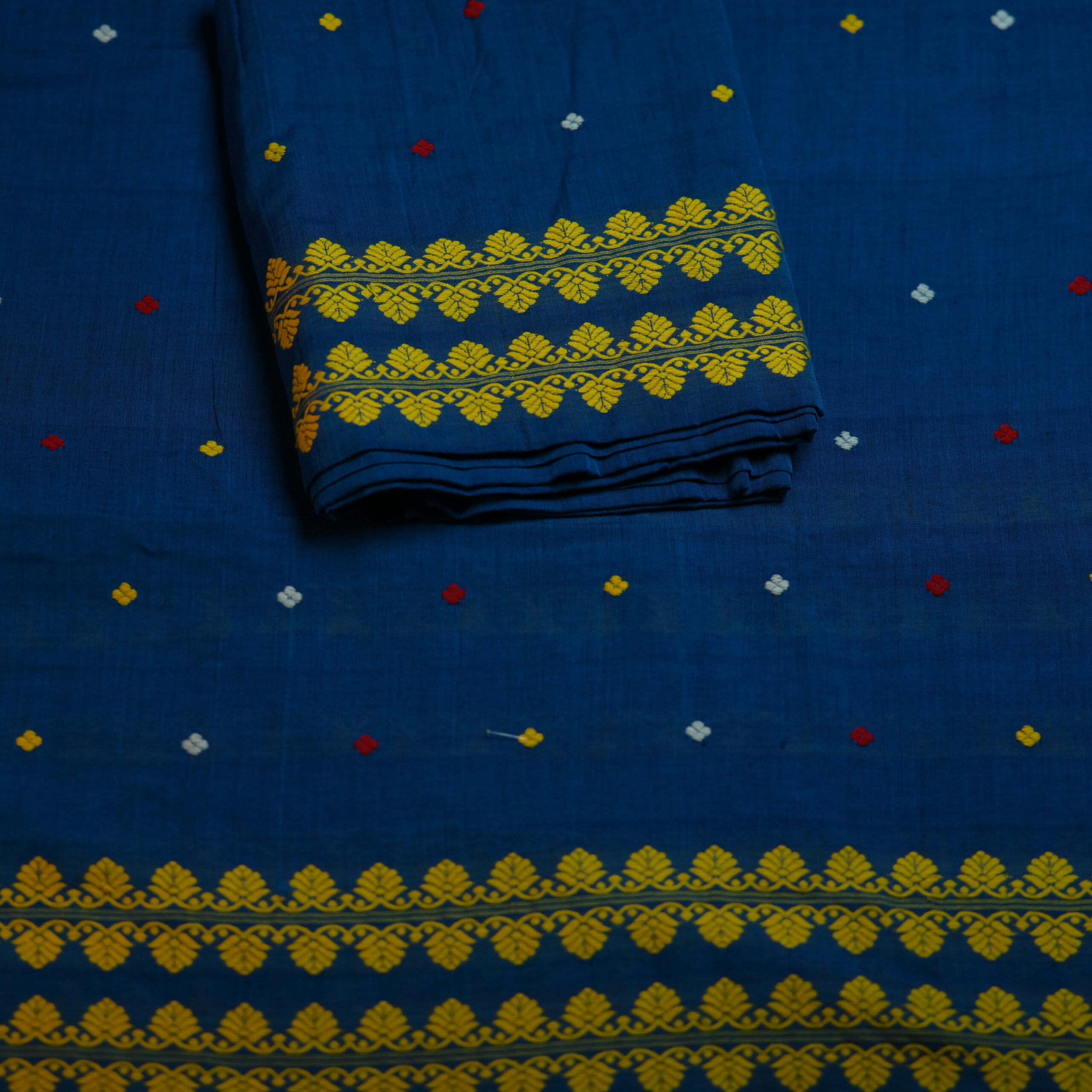 Handcrafted Masrised Cotton Sador Mekhela with unstitched Blouse piece - Image 2
