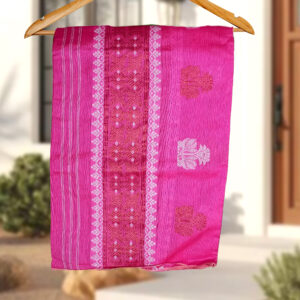 Handcrafted Silk Cotton Sador Mekhela with unstitched Blouse piece