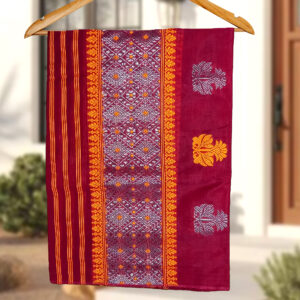 Handcrafted Silk Cotton Sador Mekhela with unstitched Blouse piece