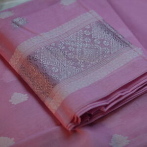 Handmade Nunee pat Sador Mekhela with unstitched Blouse piece