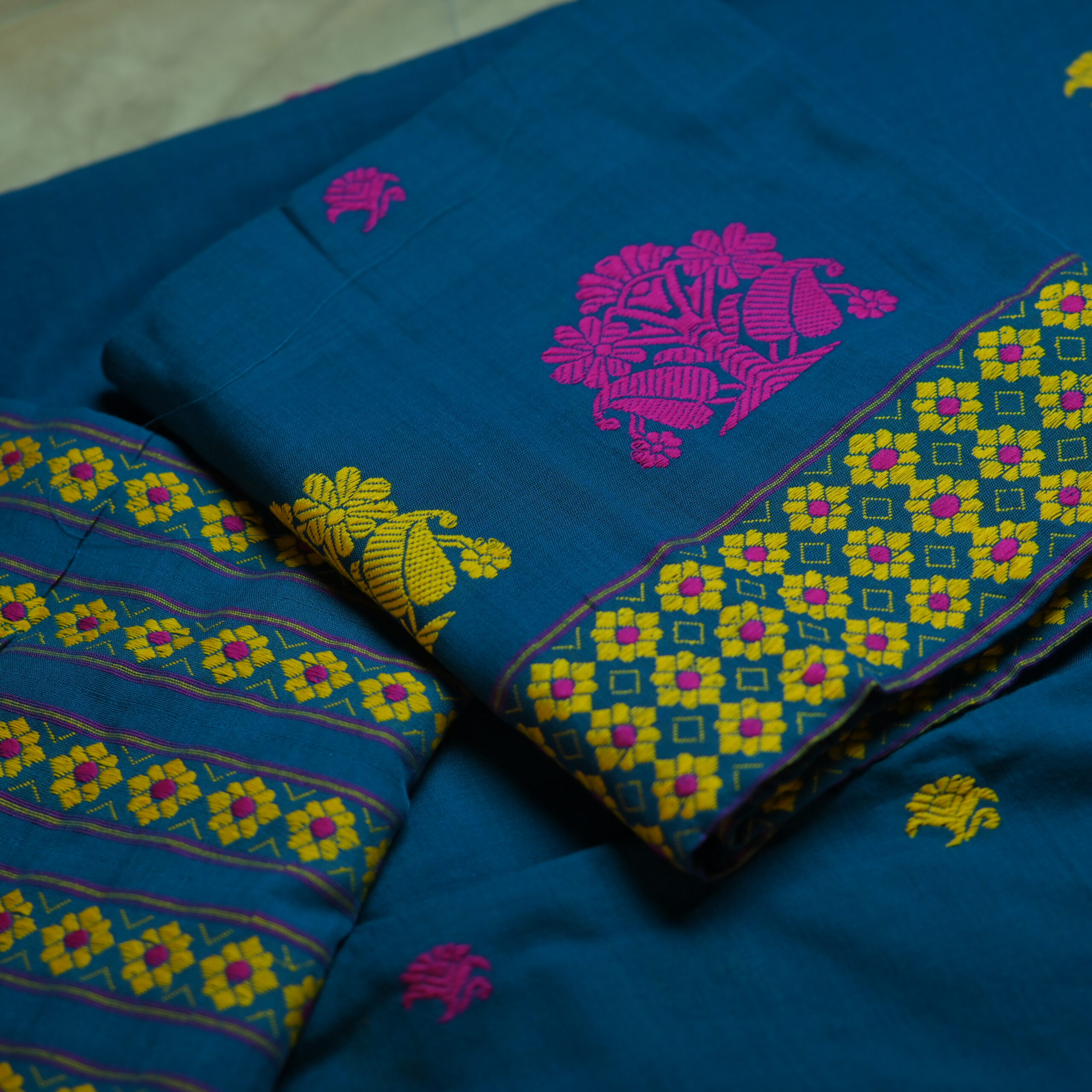 Handmade Padmini Jora - Image 2