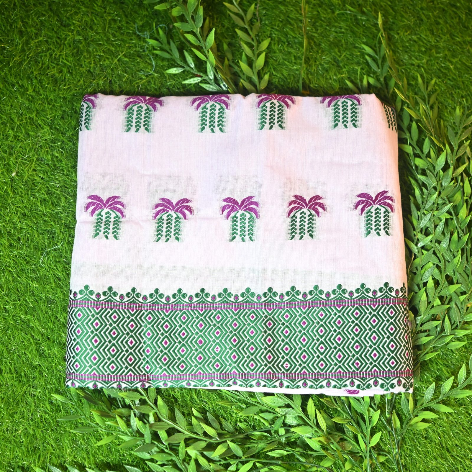Bua Cotton Sadar Mekhela - Image 3