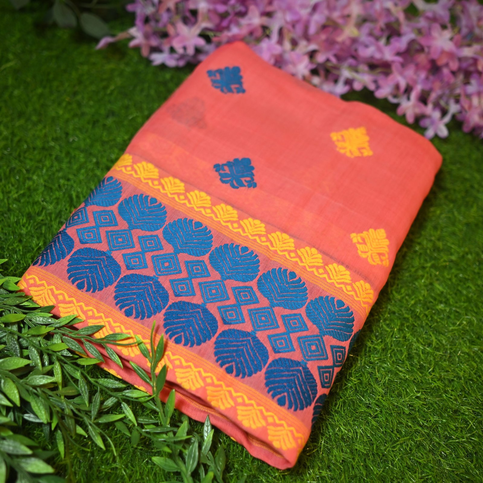 Nunee Cotton Sadar Mekhela (Handmade) - Image 2