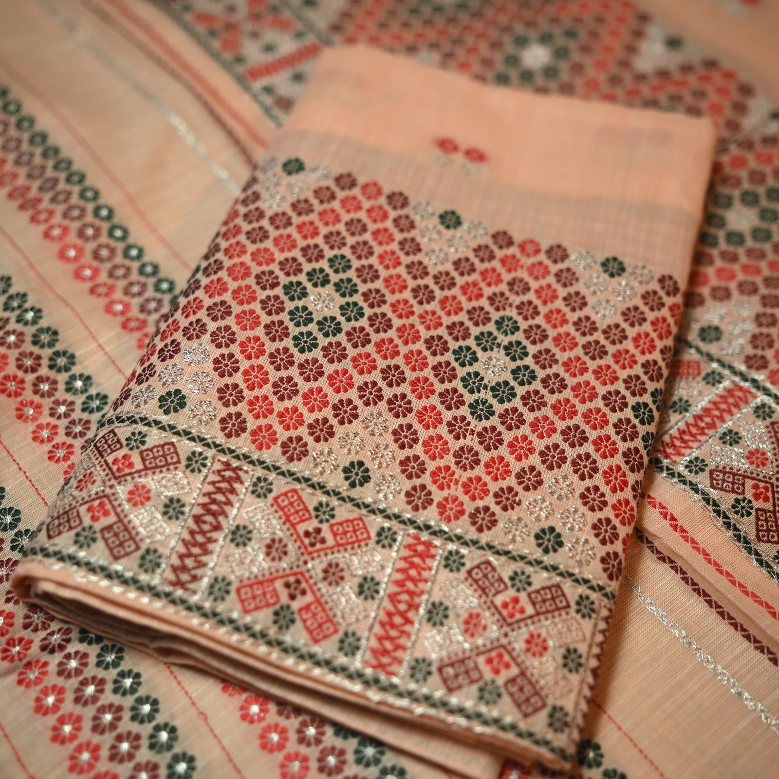 Missing Design Sadar Mekhela - Image 4