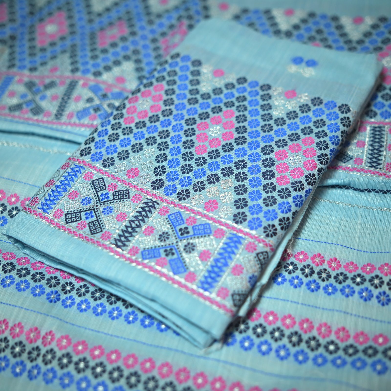 Missing Design Mekhela Sadar - Image 4